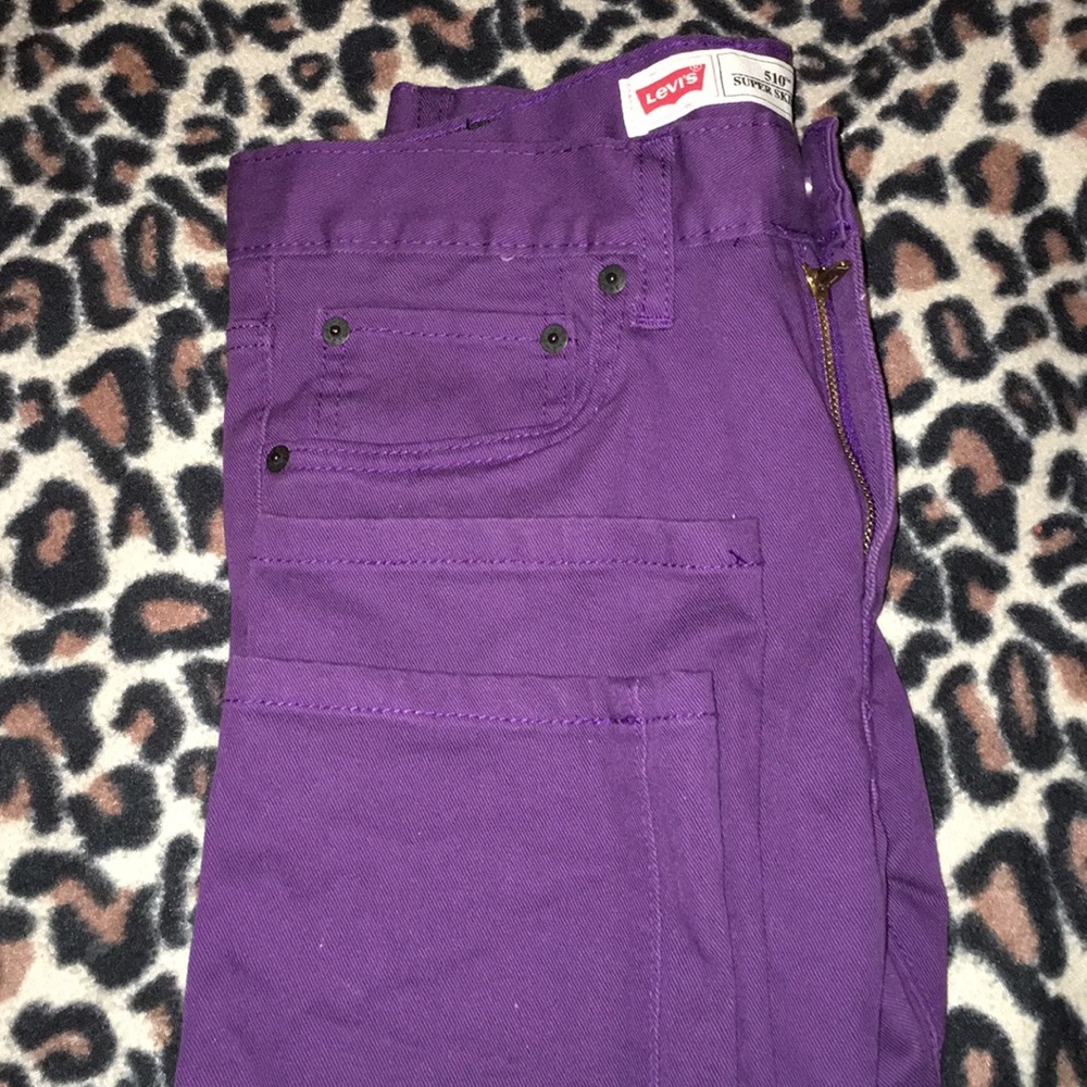 PURPLE LEVI’S JEANS
